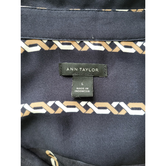 Ann Taylor Chain Link V-Neck Button Up Blouse L Navy Equestrian Career Stripe - Picture 10 of 11